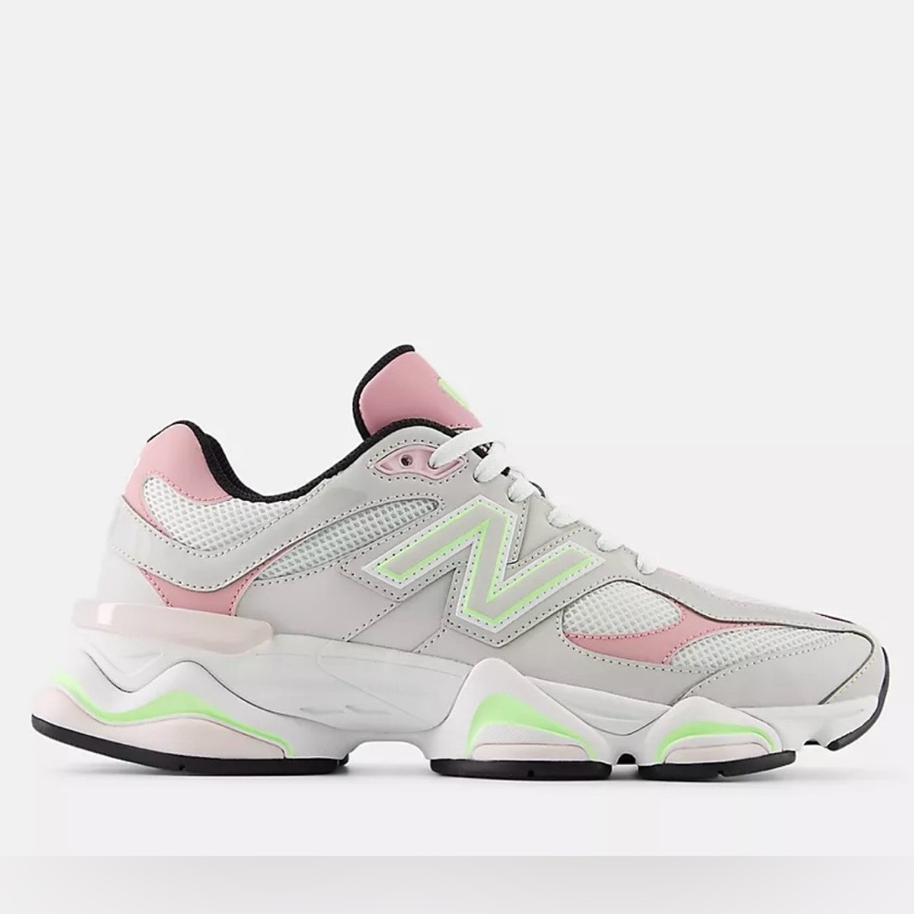 New Balance 9060 💅✨ Pink Taffy Grey Matter U9060BLE Shoes 7 8 8.5 9 NEW - Picture 8 of 16